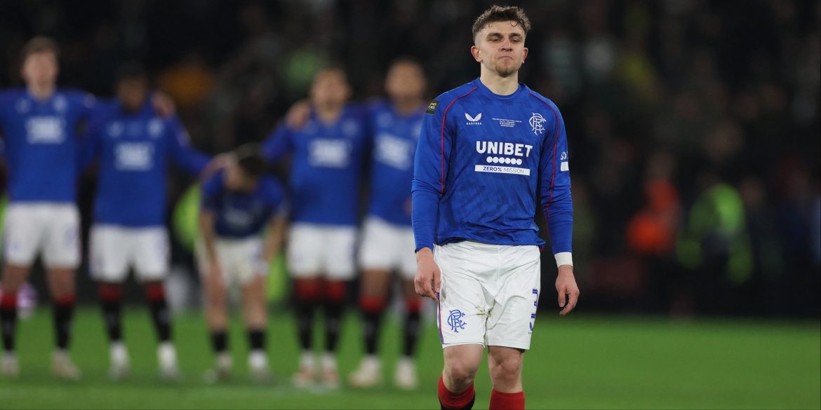 Rangers considering dumping player who started on Sunday for £0 this month